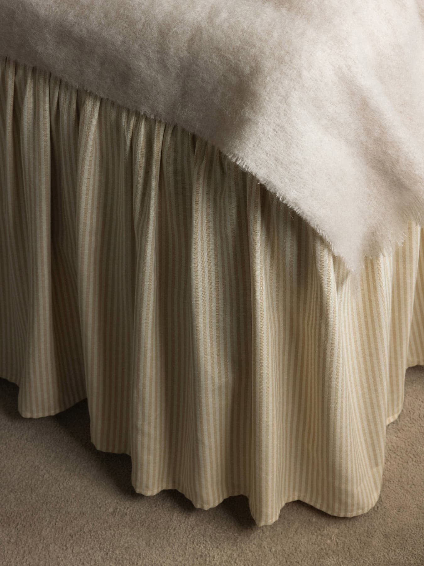 Laura Bed Skirt