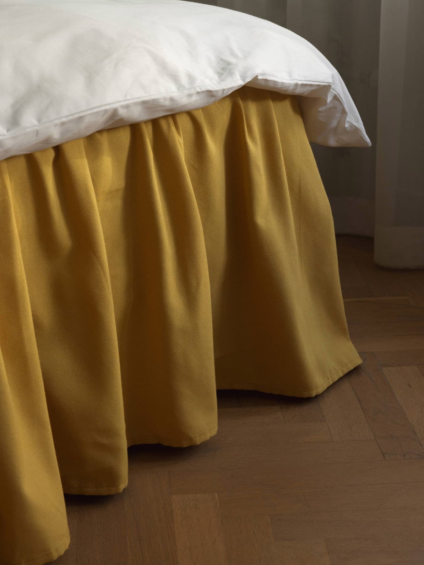 Laura Bed Skirt